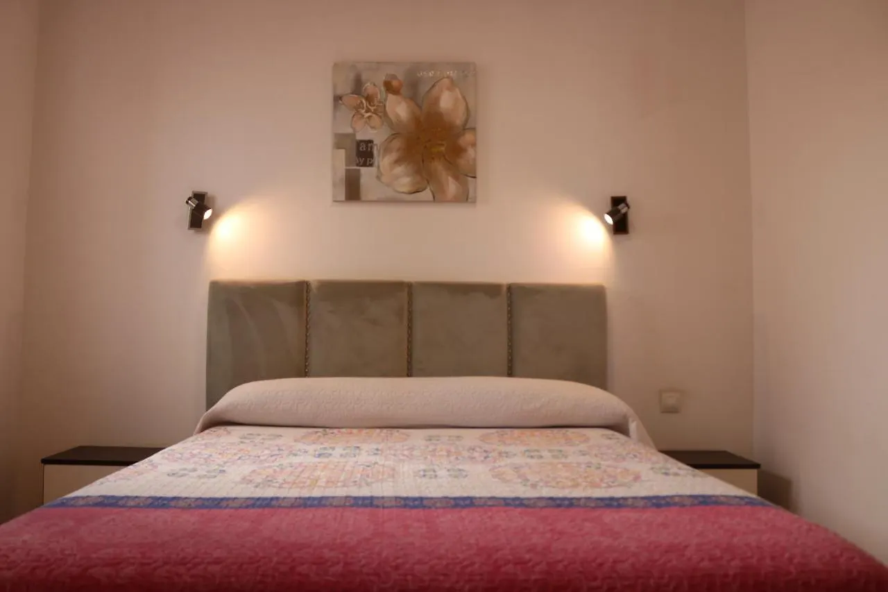 Apartamentos La Carmen Arrecife  0*, Arrecife (Lanzarote) Spain
